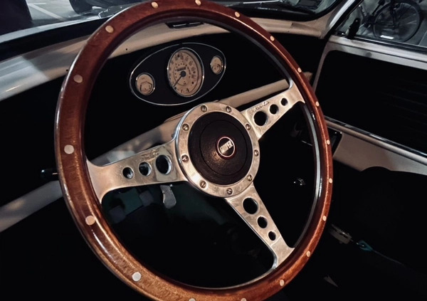 MINI Cooper S cena 87000 przebieg: 14500, rok produkcji 1972 z Warszawa małe 106
